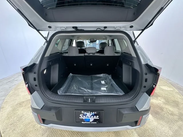 New 2027  Kia LX image 20