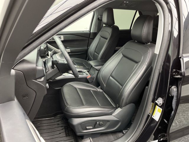 Used 2024 Agate Black Ford XLT image 14