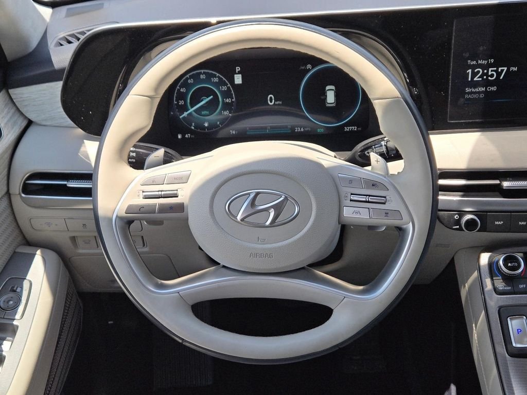 Certified Used 2025 Black Hyundai Calligraphy image 23