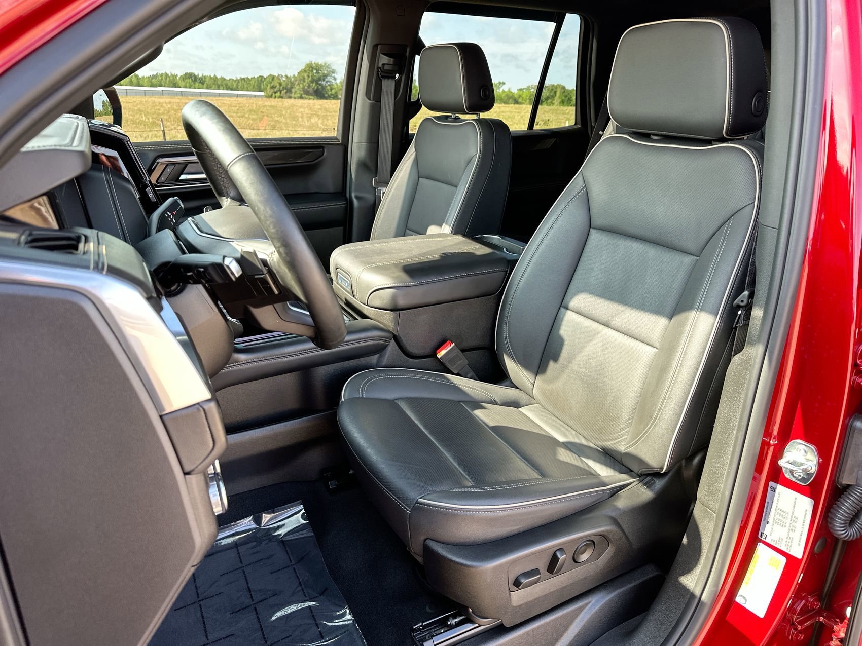 Used 2025 Volcanic Red Tintcoat GMC Elevation image 11