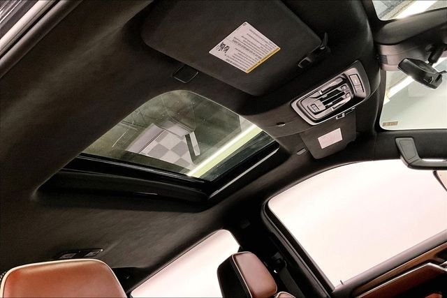 2024 GMC Sierra 3500HD Denali Ultimate - Photo 21