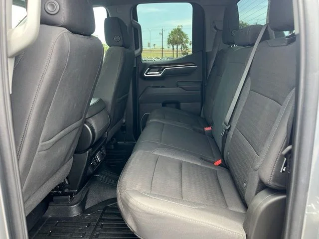 Used 2026 Silver GMC Elevation image 26