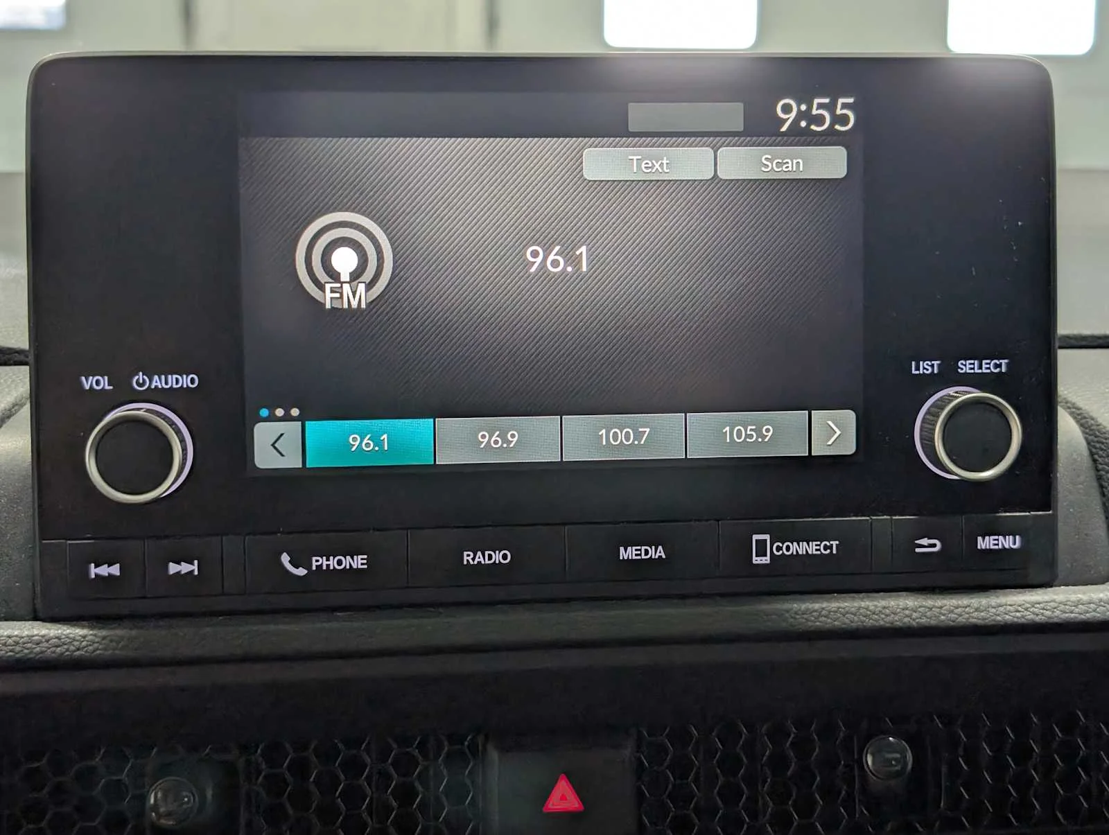 2025 Honda CR-V EX - Photo 25
