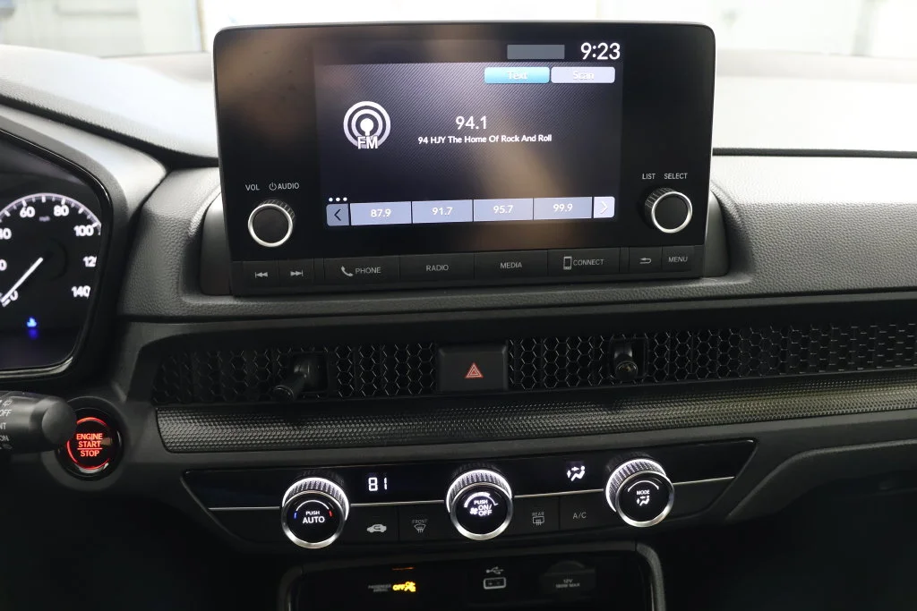 Used 2025 Urban Gray Pearl Honda LX image 14
