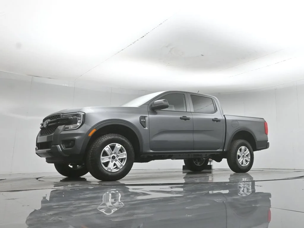 New 2026 Carbonized Gray Metallic Ford XL image 44