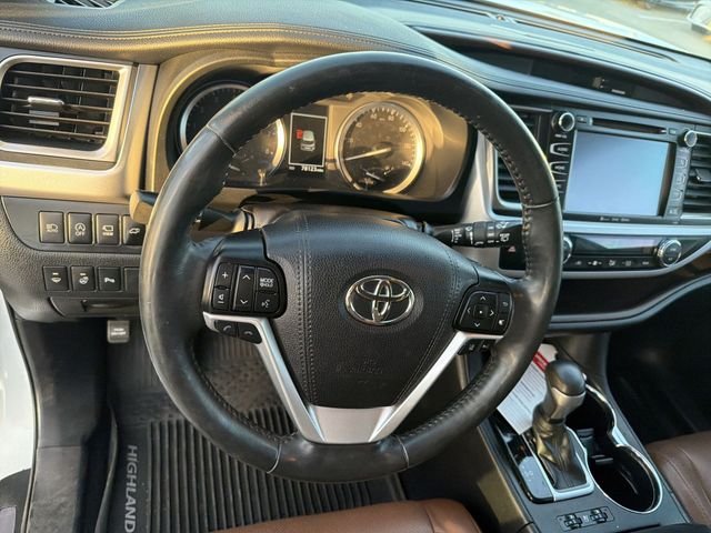 2019 Toyota Highlander Limited Platinum - Photo 16