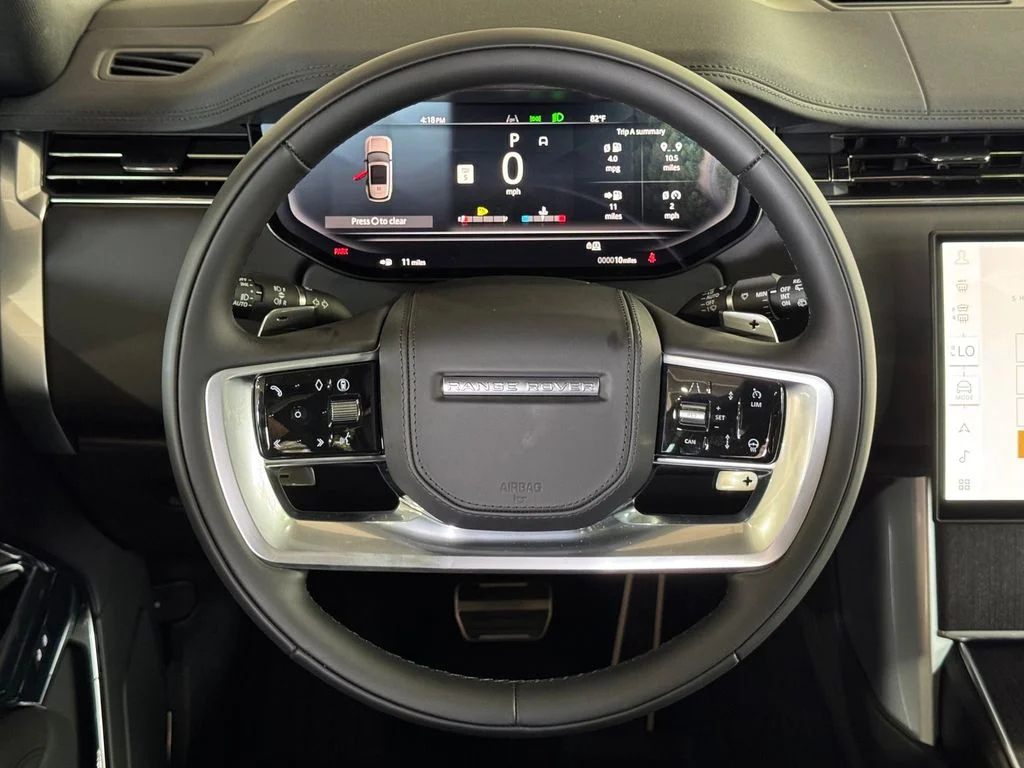 New 2026 Carpathian Grey Land Rover SE image 18