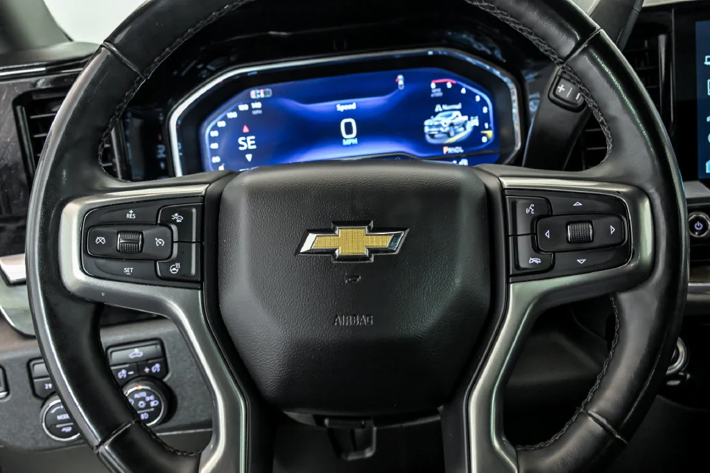 2024 Chevrolet Silverado 3500HD LT - Photo 19
