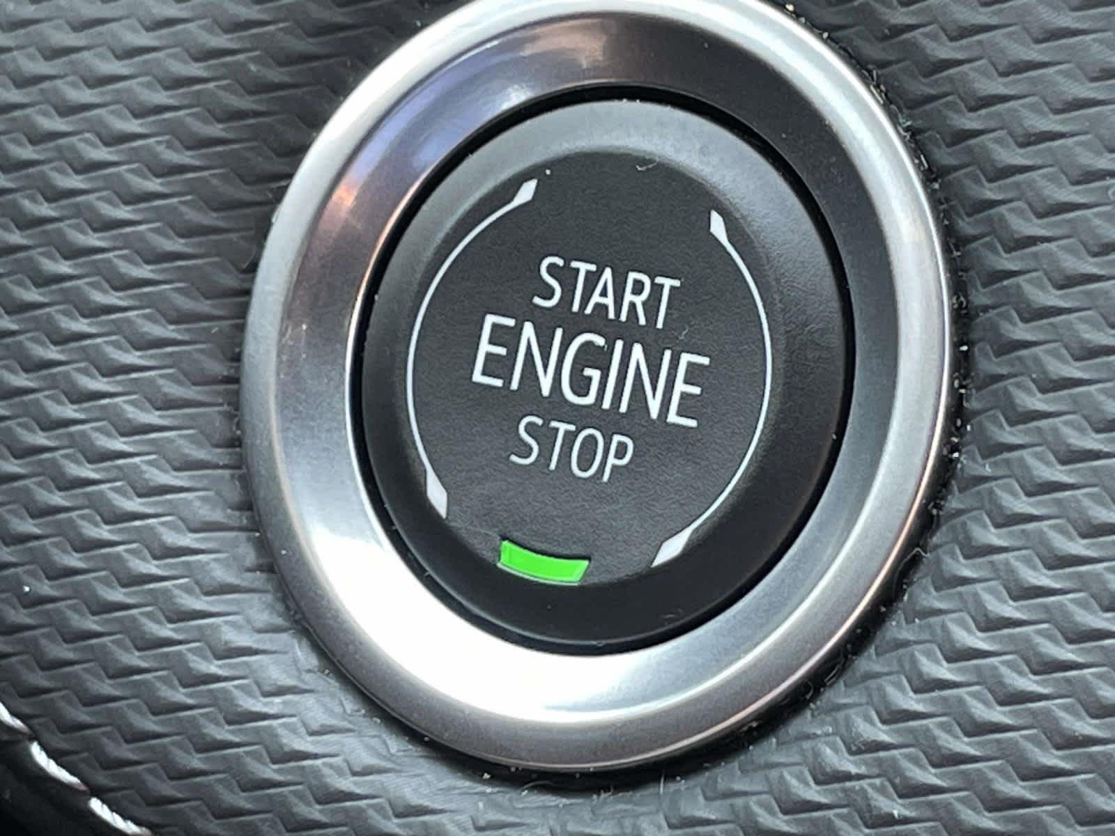 Used 2025 Sterling Gray Metallic Chevrolet LT image 26