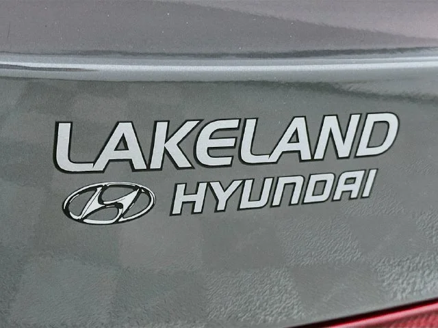 New 2027 Gray Hyundai SEL image 24