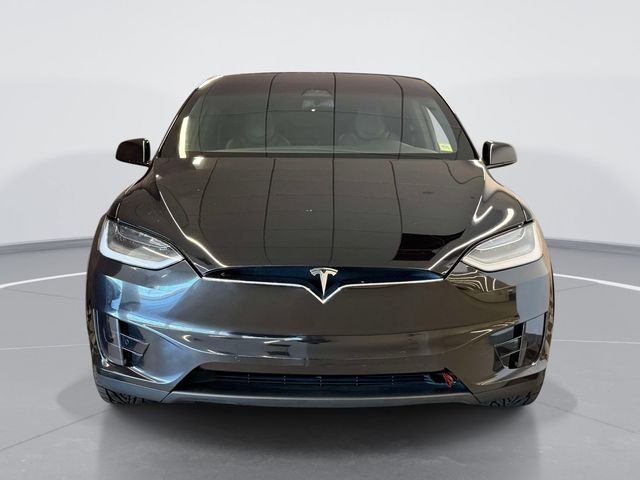 Used 2018 Tesla Model X 75D with VIN 5YJXCBE20JF128284 for sale in Long Island City, NY