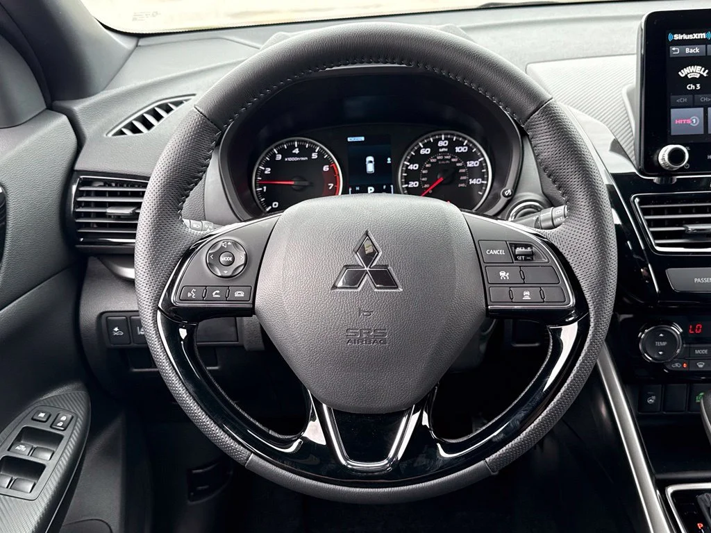 2025 Mitsubishi Eclipse Cross Black Edition - Photo 14