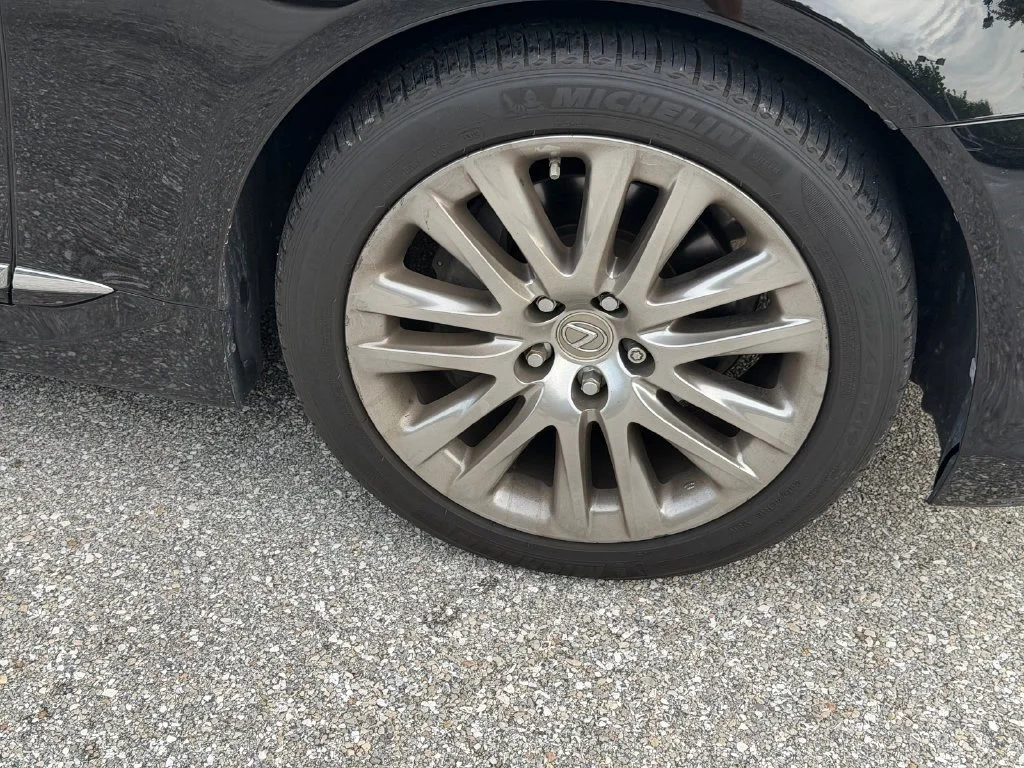 Used 2014 Black Lexus 460 L image 9