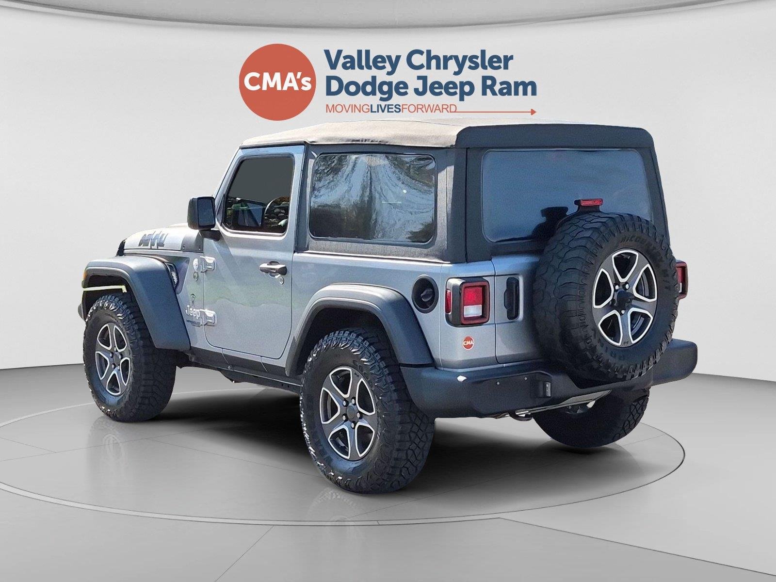 Used 2021 Billet Silver Metallic Clearcoat Jeep Sport S image 3