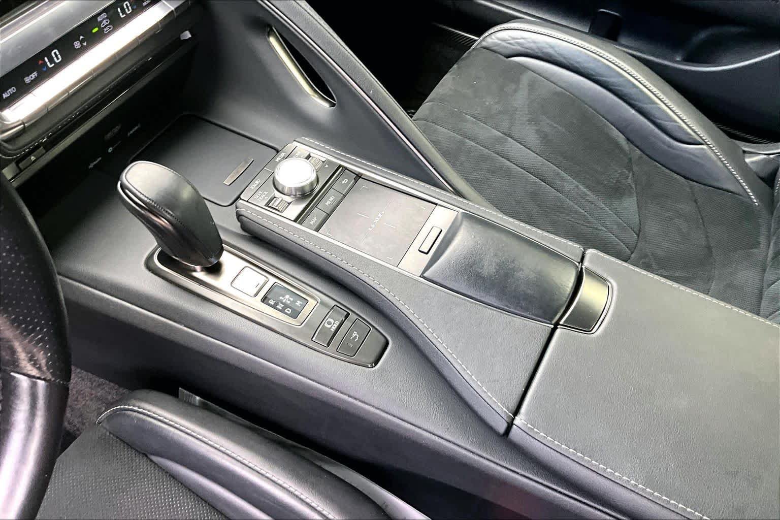Used 2019 Atomic Silver Lexus  image 17