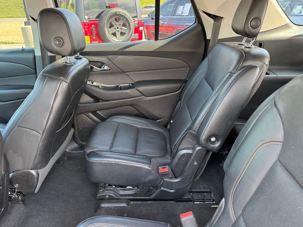 Used 2018 Beige Chevrolet Premier image 8