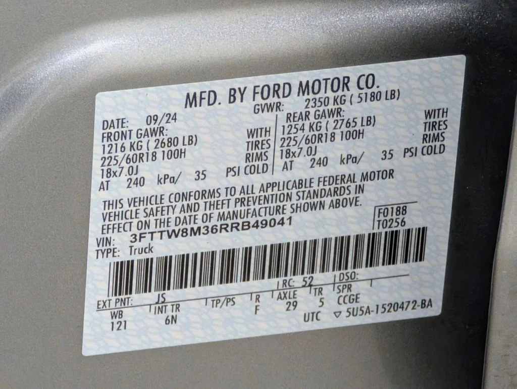 Certified Used 2024 Iconic Silver Metallic Ford Lariat image 25