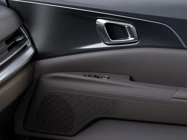 New 2026 White Kia LXS image 26