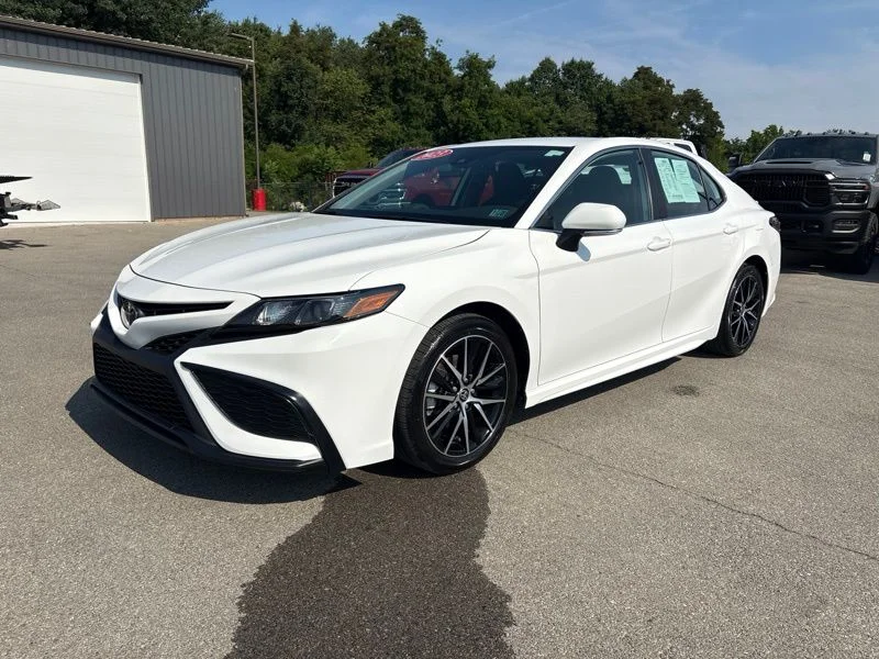 Used 2023 White Toyota SE image 7
