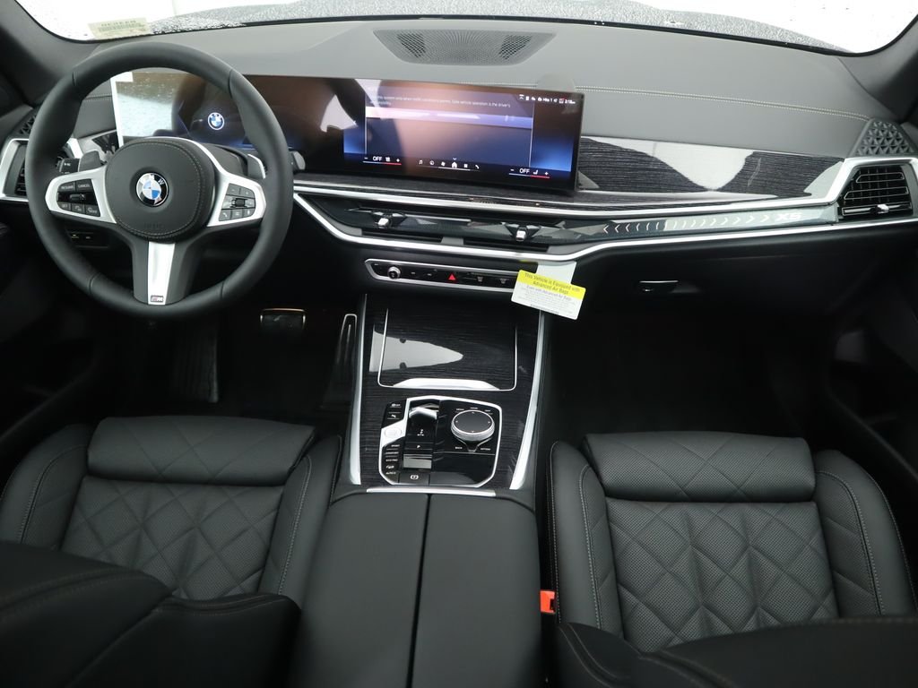 Used 2026 Black Sapphire Metallic BMW xDrive40i image 14