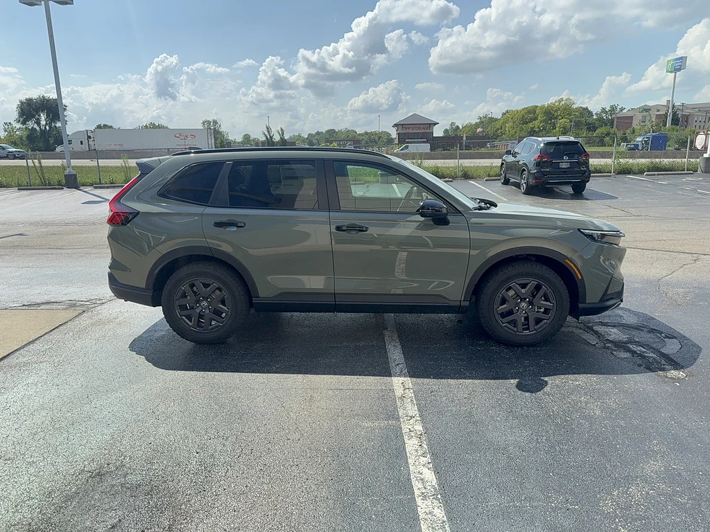 New 2026 Ash Green Metallic Honda TrailSport image 4