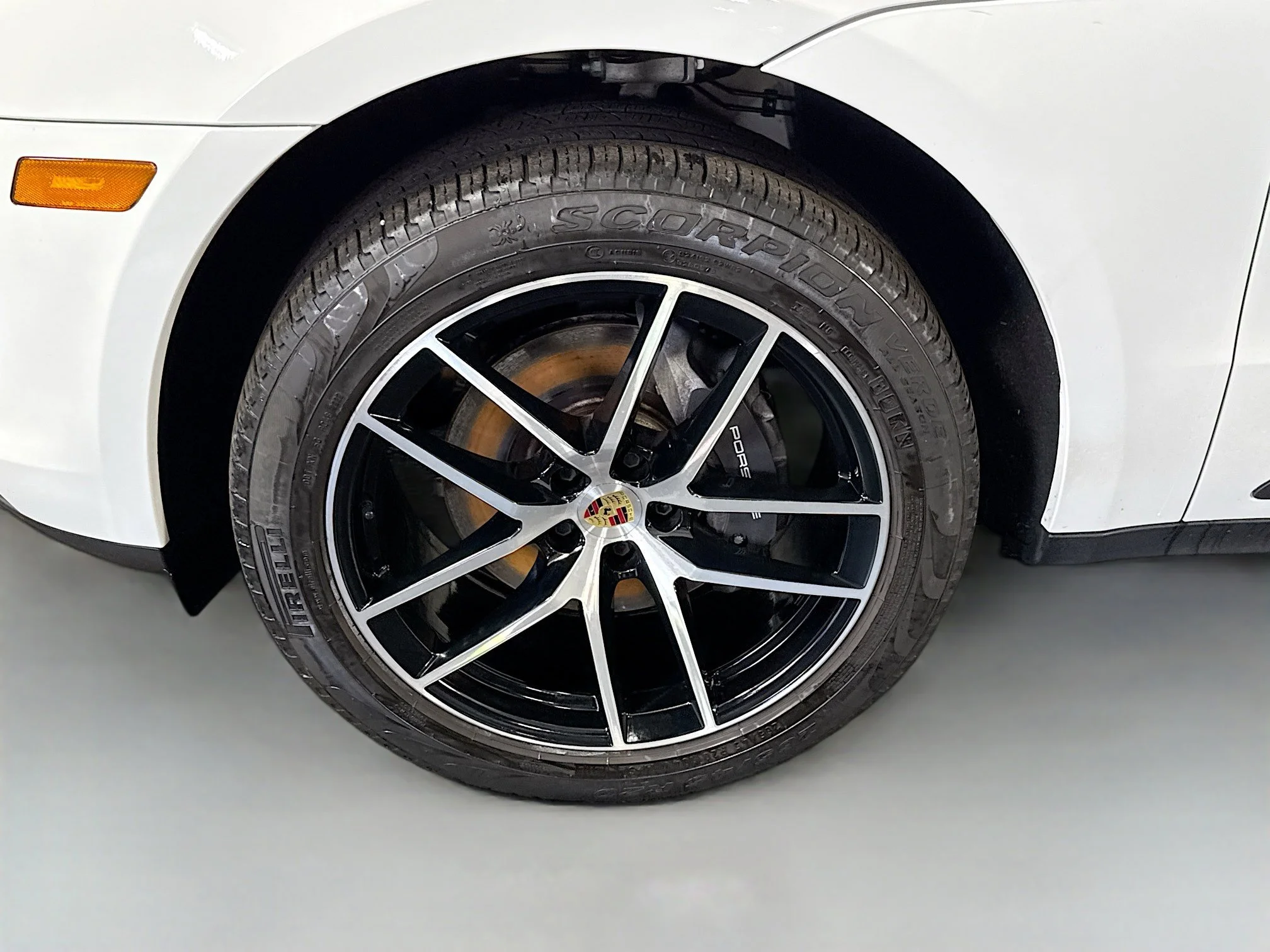 Used 2023 Carrara White Metallic Porsche Base image 34