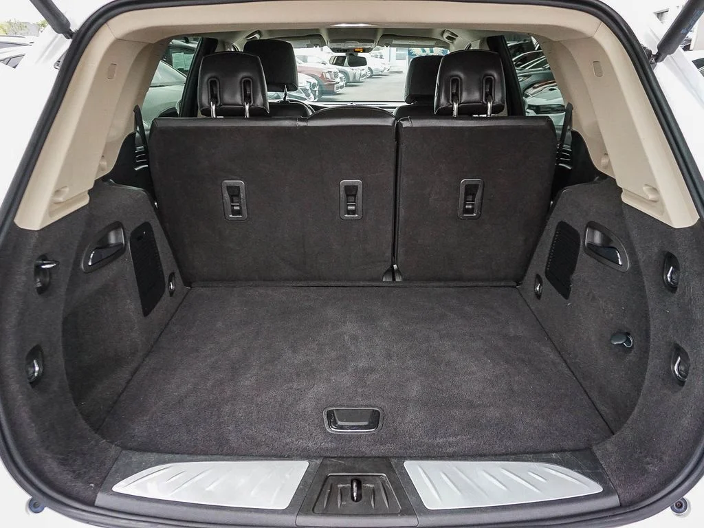 Used 2017 White Buick Essence image 25