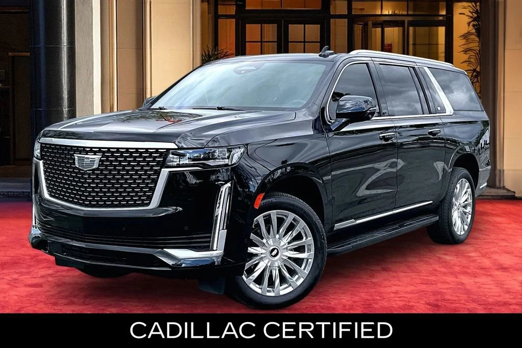 2023 Cadillac Escalade ESV 4WD Premium Luxury's photo