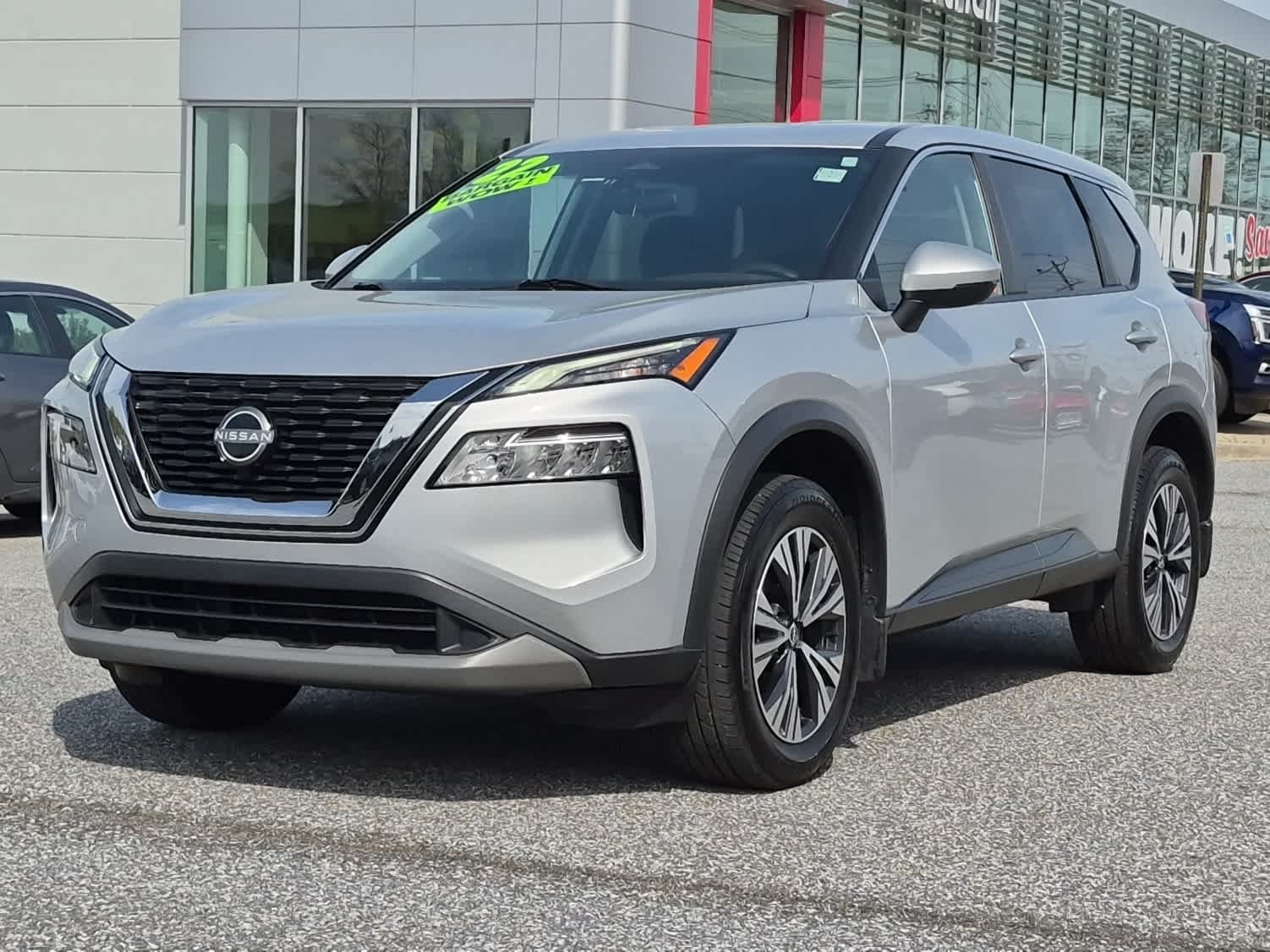 2022 Nissan Rogue SV