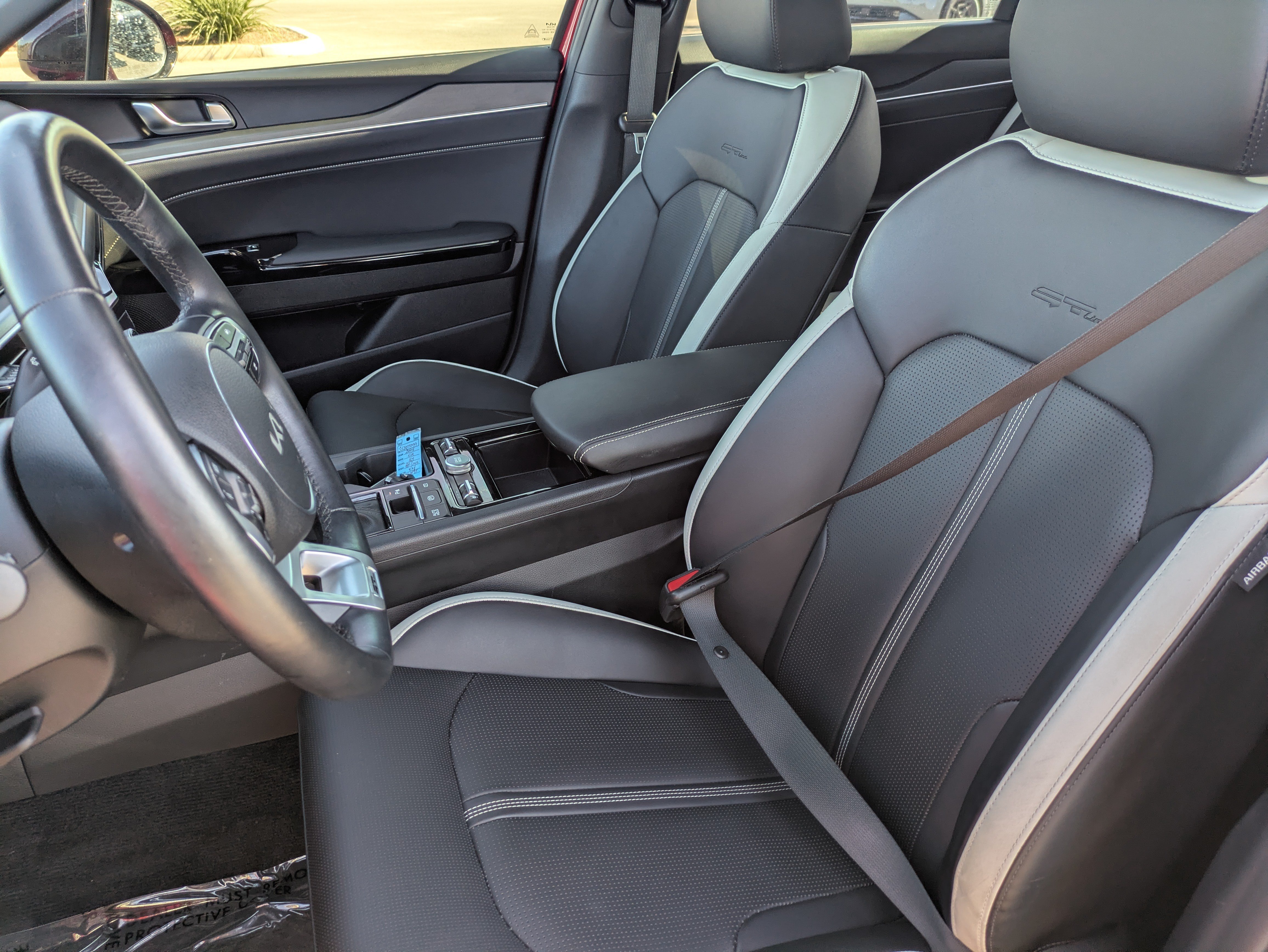 Used 2025 Runway Red Kia GT-Line image 25