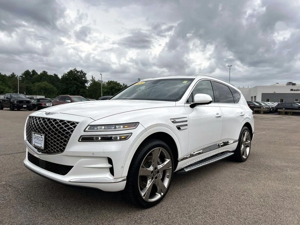 Used 2024 White Genesis 3.5T Advanced image 7