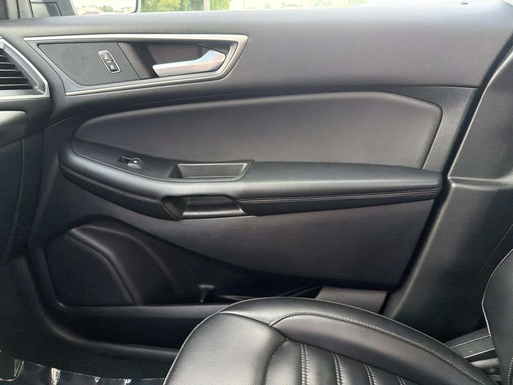 Used 2024 Red Ford SEL image 23