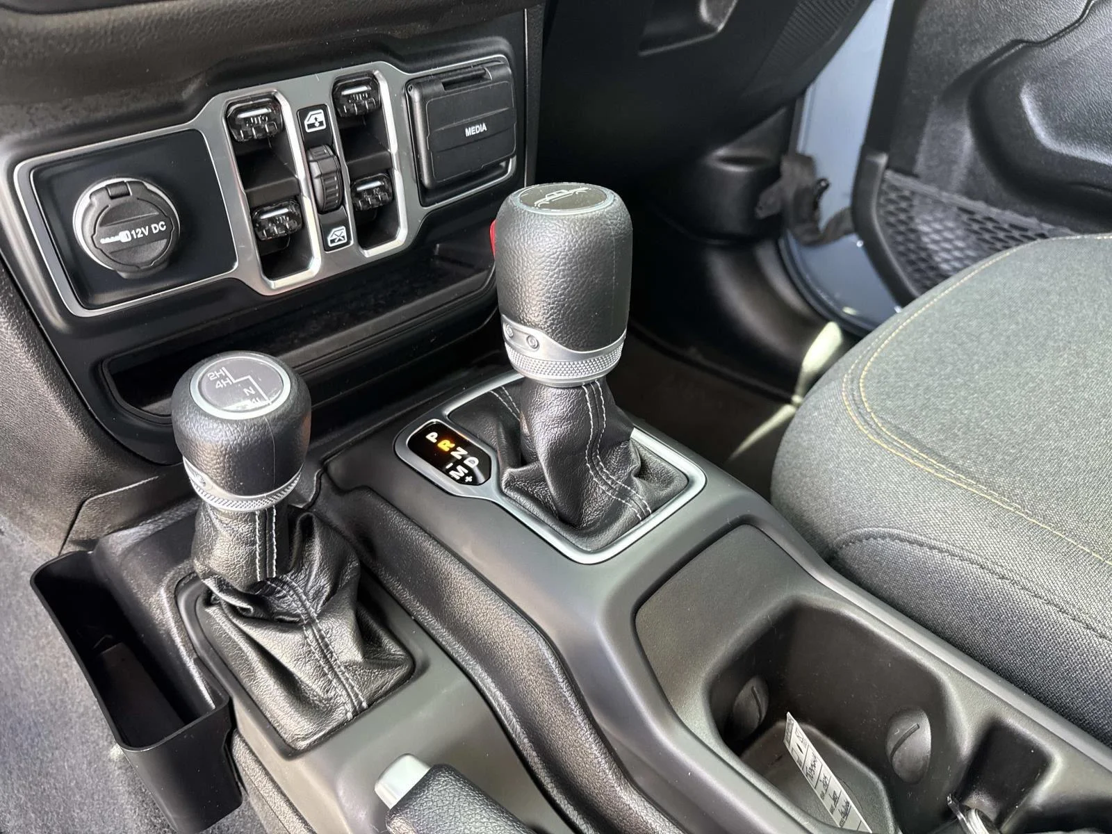 Used 2025 Anvil Clearcoat Jeep Nighthawk image 28