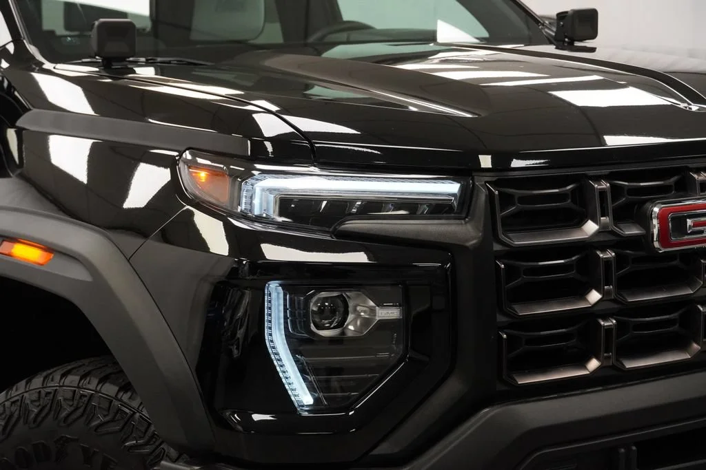 Used 2024 Onyx Black GMC AT4X image 36