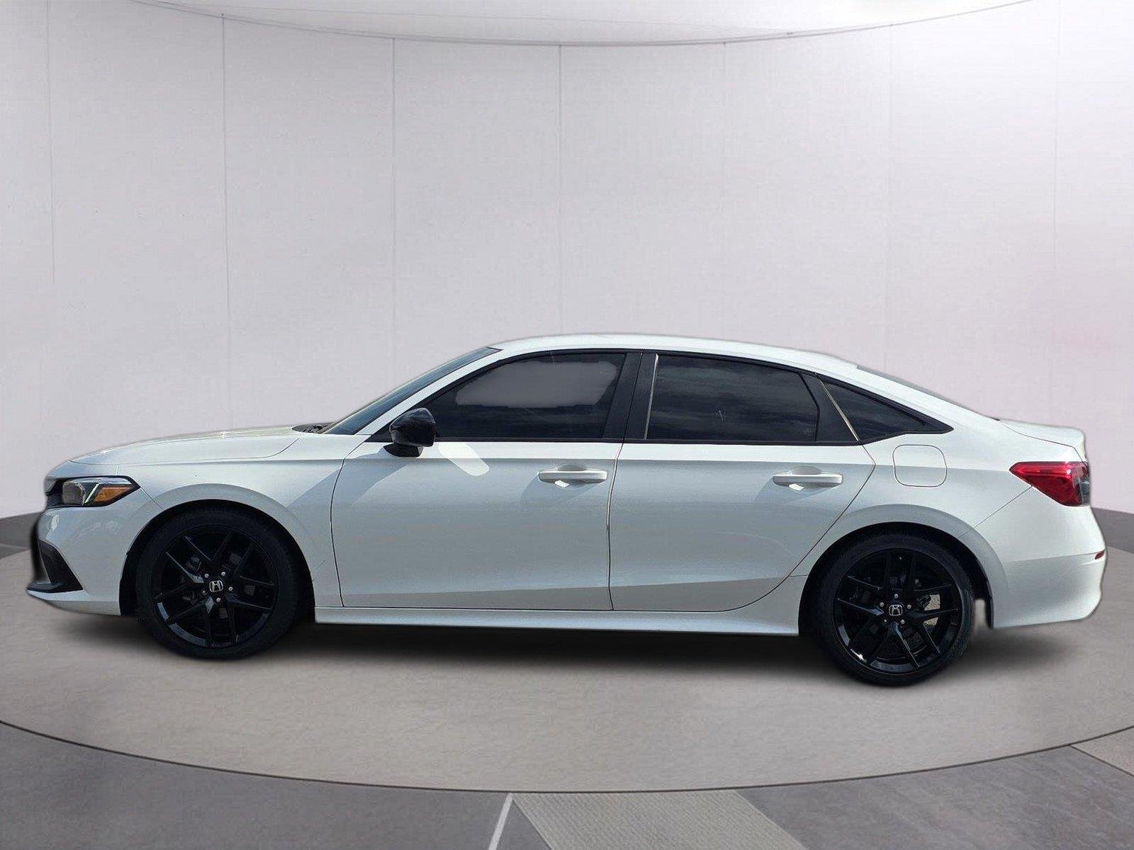 Used 2022 Platinum White Pearl Honda Sport image 8