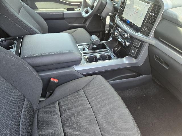 New 2026 Iconic Silver Metallic Ford XLT image 29