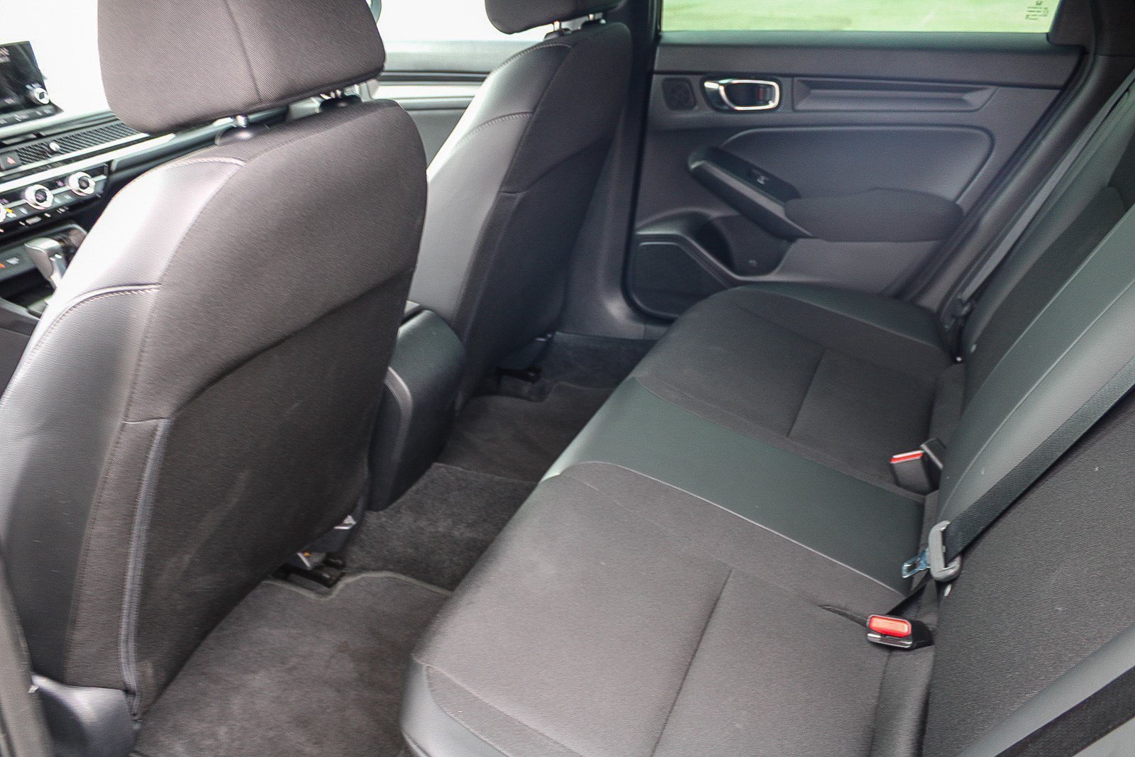 2024 Honda Civic Hatchback Sport - Photo 19