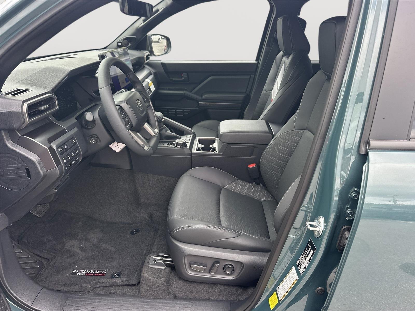 2026 Toyota 4Runner TRD Off-Road Premium - Photo 8