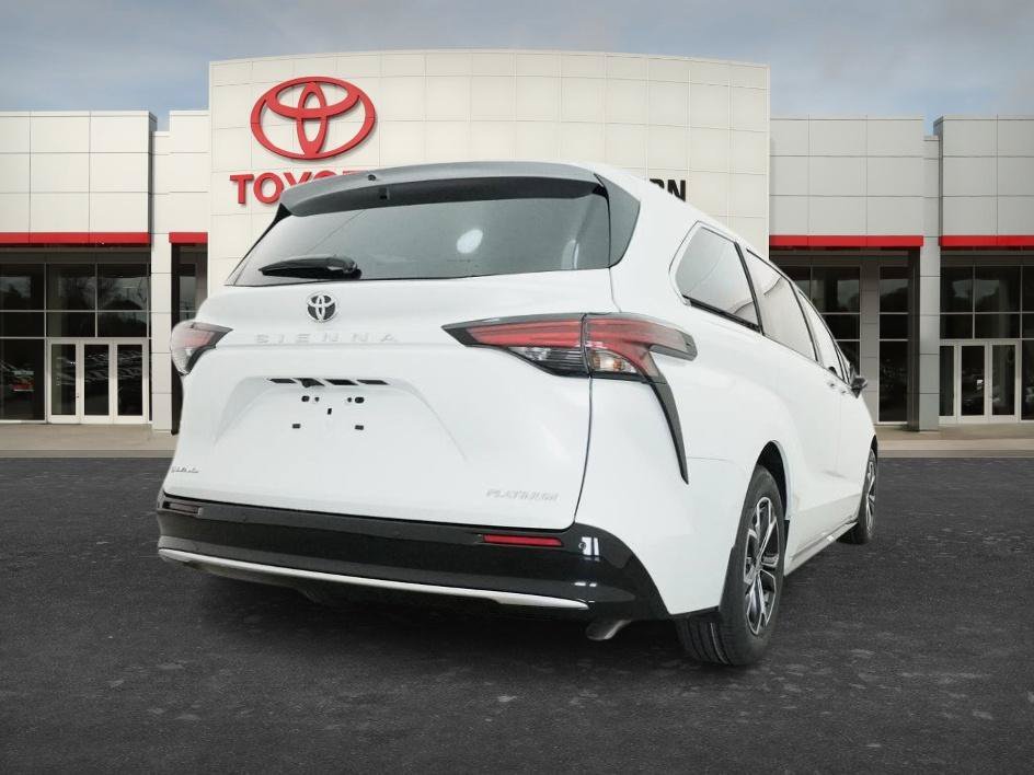 New 2026 Wind Chill Pearl Toyota Platinum image 21