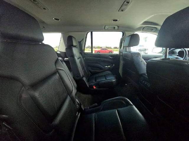 Used 2018 Silver Ice Metallic Chevrolet Premier image 47