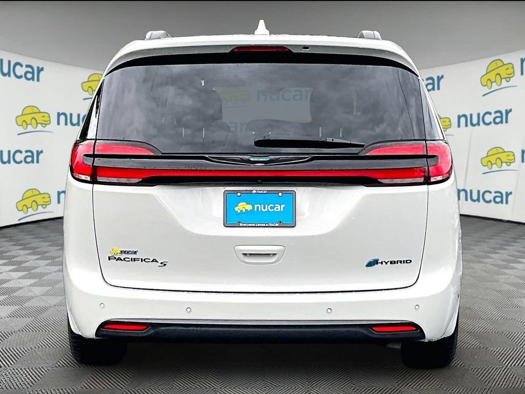 Used 2021 Luxury White Pearlcoat Chrysler Hybrid Touring image 5