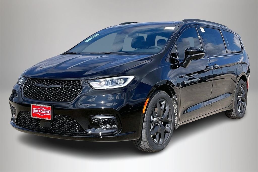 New 2026 Chrysler Pacifica Limited 4D Passenger Van