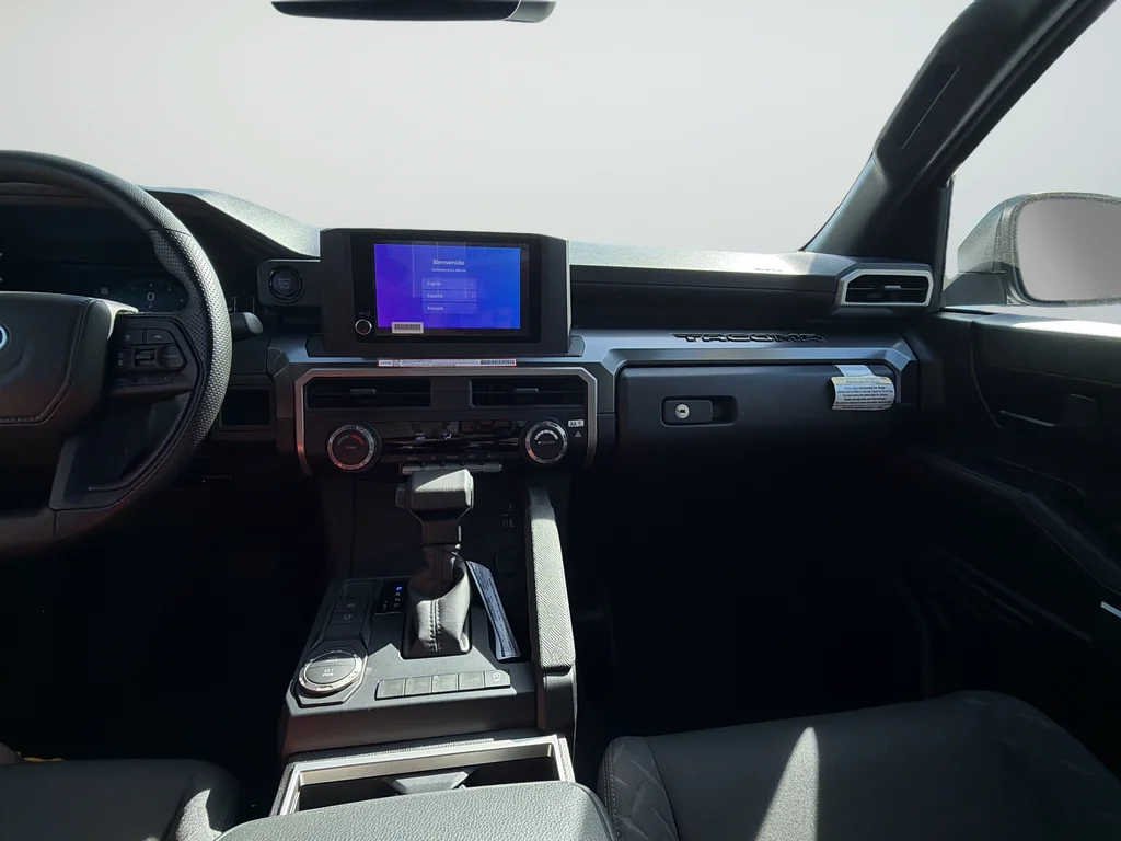 2026 Toyota Tacoma SR5 - Photo 12