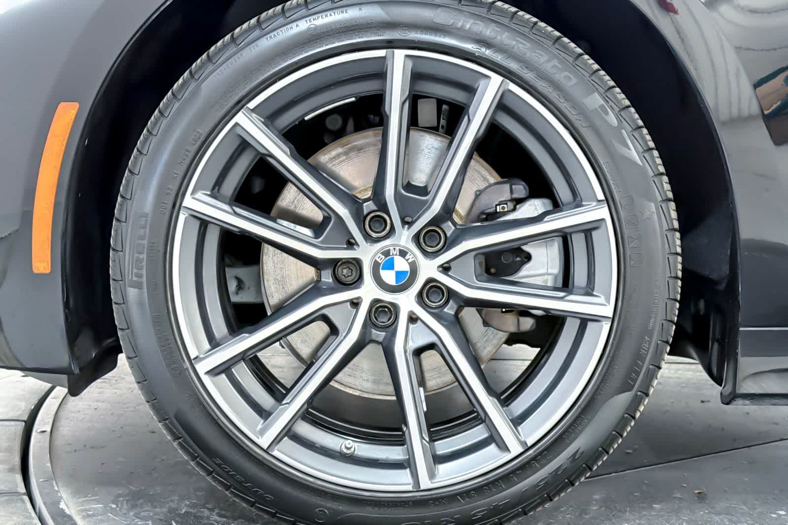 Used 2021 Jet Black BMW 330i image 26
