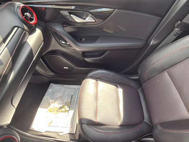 Used 2019 Red Chevrolet RS image 23