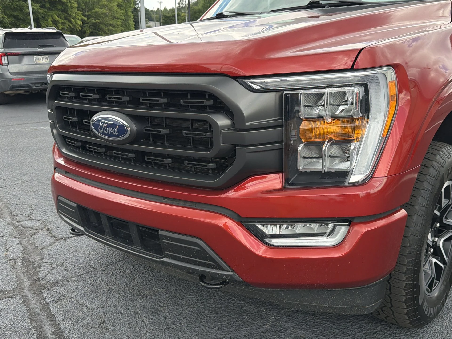 Certified Used 2023 Chili Pepper Red Ford XLT image 32