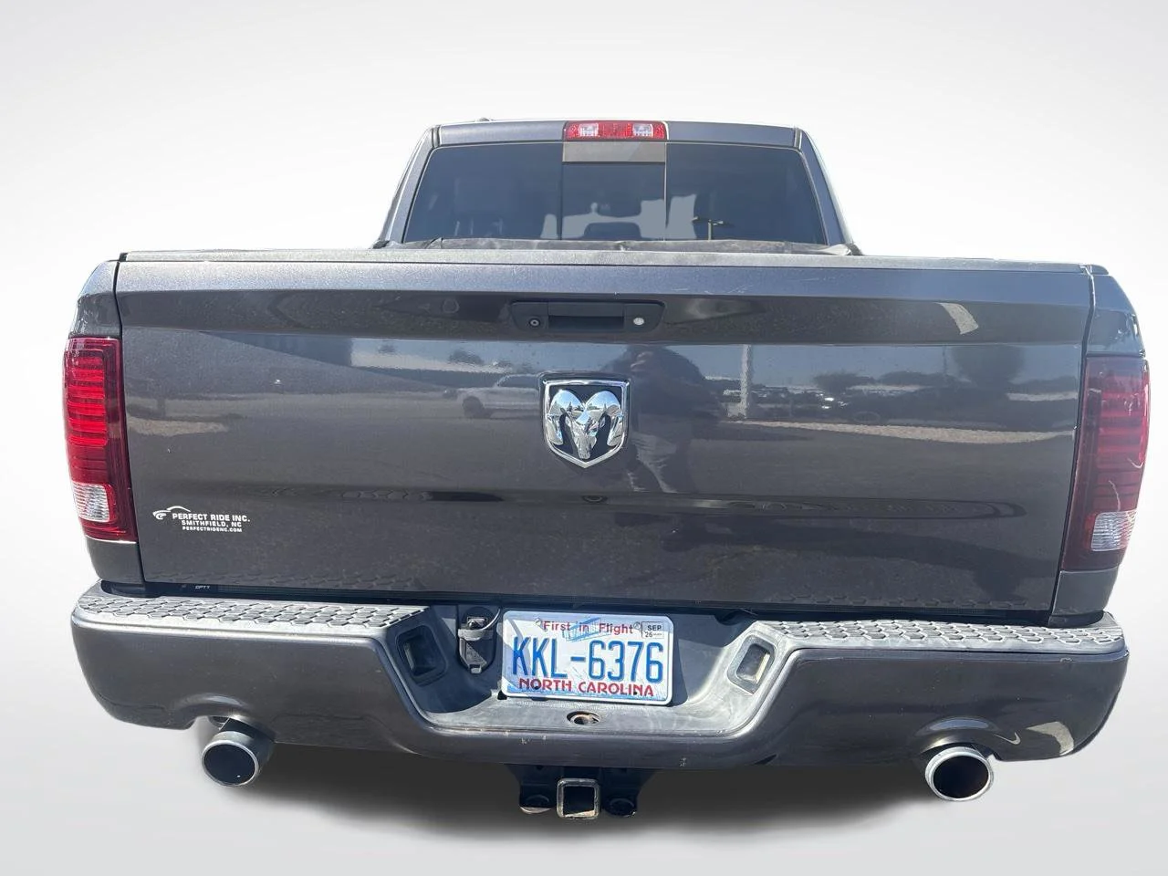 Used 2015 Gray Ram Sport image 11
