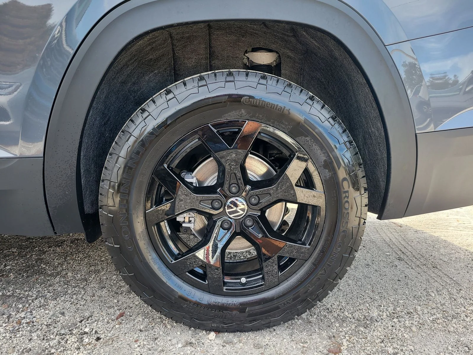 New 2026 Pure Gray Volkswagen 2.0T Peak Edition image 9