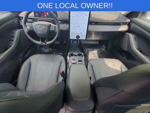 Used 2024 White Ford Select image 33