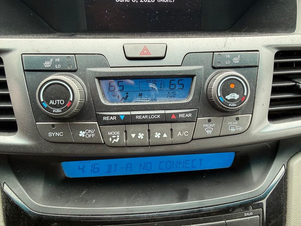 Used 2013 Polished Metal Metallic Honda EX-L image 14